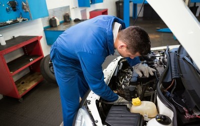 四川城市技師學(xué)院男生適合專業(yè)推薦 計(jì)算機(jī)網(wǎng)絡(luò)工程的設(shè)計(jì)與維修